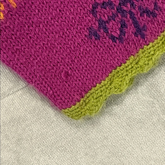 Handmade Peruvian sweater - Picture 5 of 8